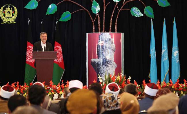 دانش: میزان بی‌سوادی در کشور نگران کننده است 